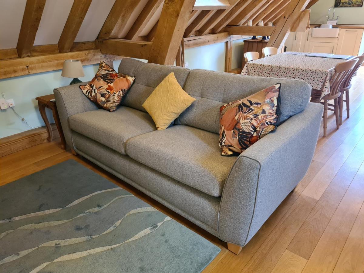 Mayfield Renovated Loft On Working Farmアパートメント エクステリア 写真